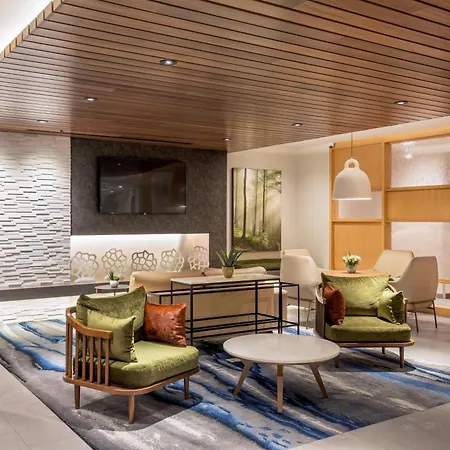 Fairfield Inn & Suites By Marriott Boston Walpole